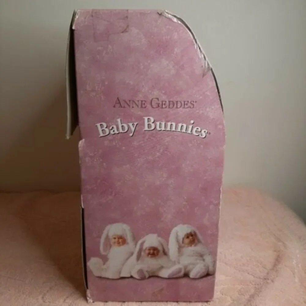 2005 Anne Geddes Baby Bunnies Bean Filled Bunny Rabbit Baby Brown Eyes